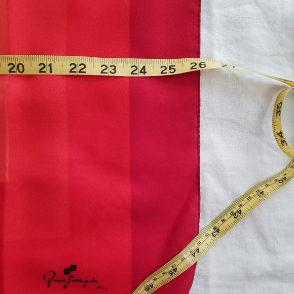 NWOT Pier Giorgio Italian Scarves - Picture 7 of 9